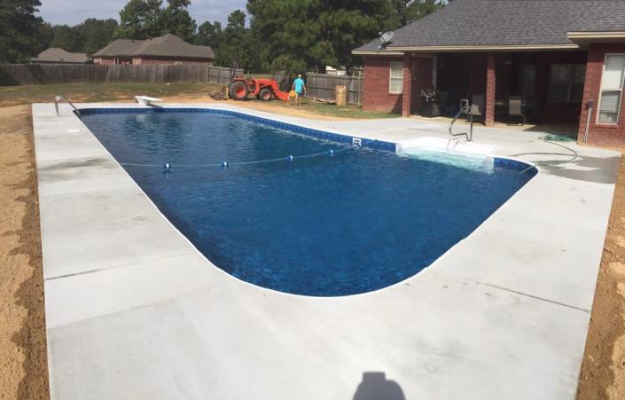 The finished pool install.